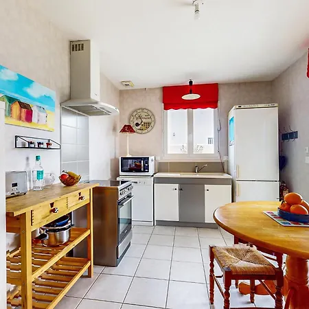 Amazing In Saint-georges-de-didon With Wifi Saint-Georges-de-Didonne