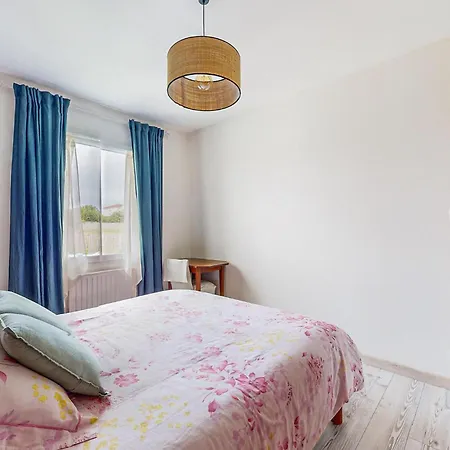 Ferienhaus Amazing In Saint-georges-de-didon With Wifi Saint-Georges-de-Didonne